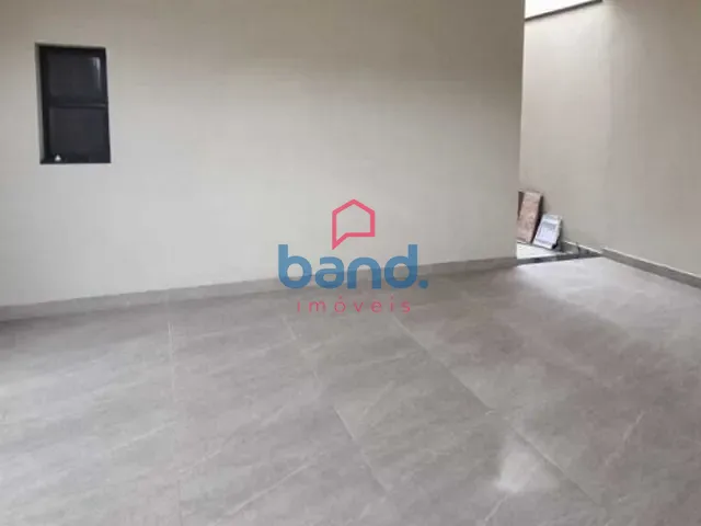 Casa com 200m² 3 quartos e 2 banheiros, à venda, no bairro Centro em Porto Feliz