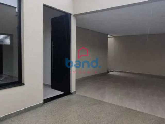 Casa com 200m² 3 quartos e 2 banheiros, à venda, no bairro Centro em Porto Feliz