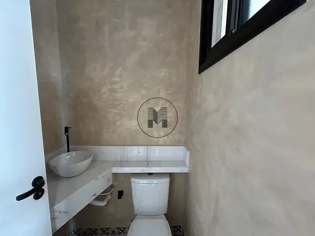 Casa 3 quartos e 4 banheiros, à venda, no bairro Piracangaguá em Taubaté