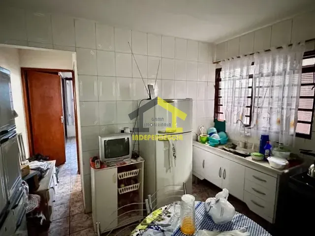 Casa com 125m² 2 quartos e 1 banheiro, à venda, no bairro Jardim Galetto em Itatiba