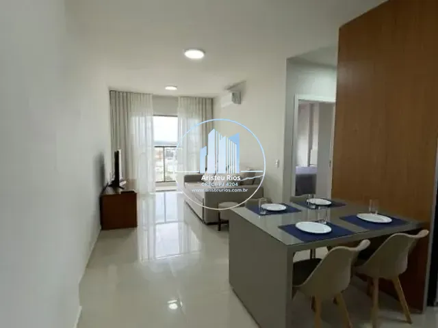 Casa com 35m², para alugar, no bairro Centro em Pouso Alegre
