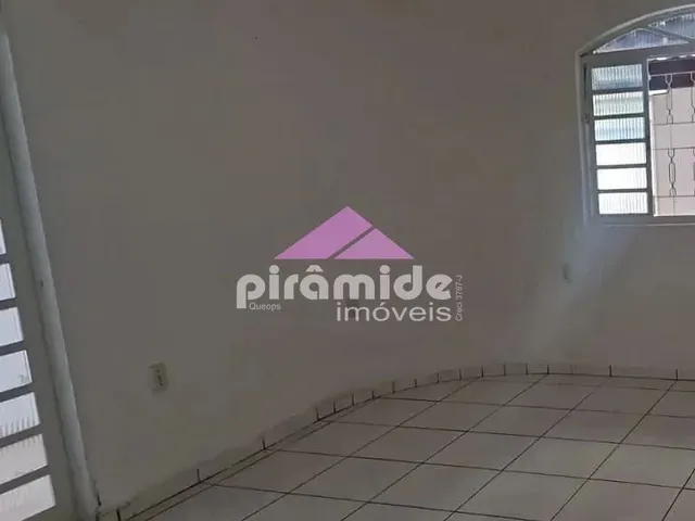 Casa com 140m² 3 quartos e 3 banheiros, à venda, no bairro Borda da Mata em Caçapava