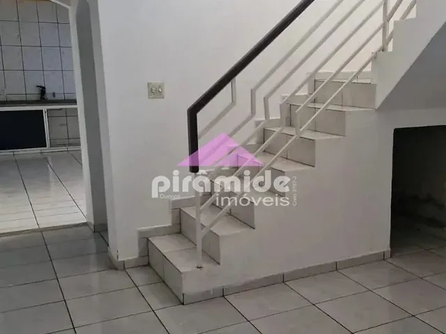 Casa com 140m² 3 quartos e 3 banheiros, à venda, no bairro Borda da Mata em Caçapava