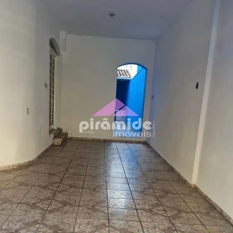 Casa, 3 quartos, 284 m² - Foto 1