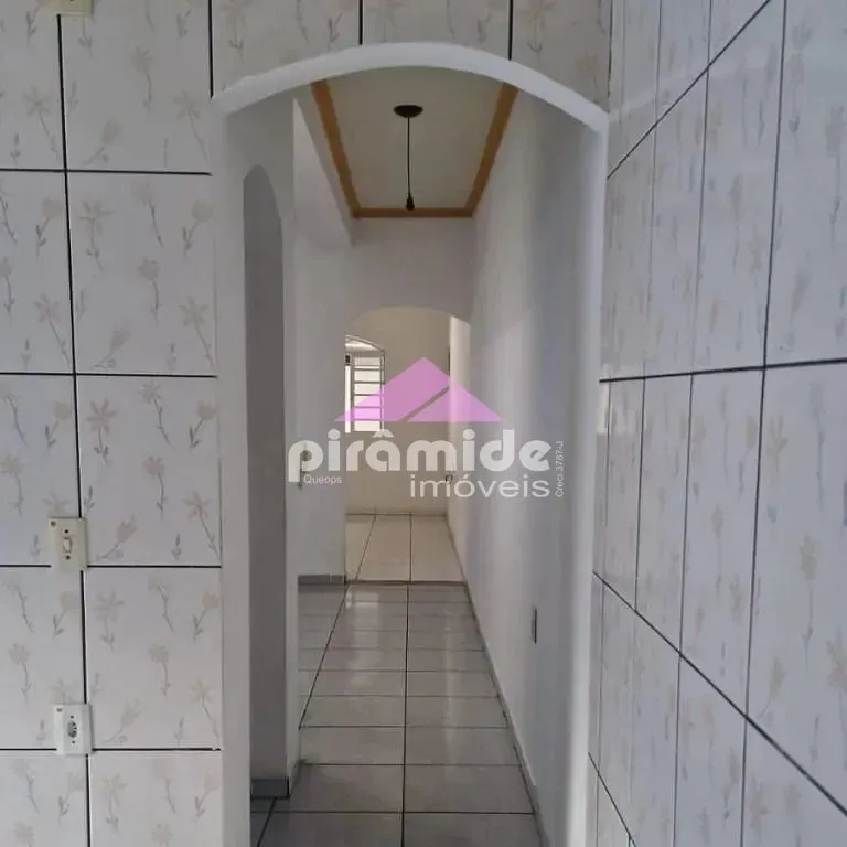 Casa, 3 quartos, 284 m² - Foto 2