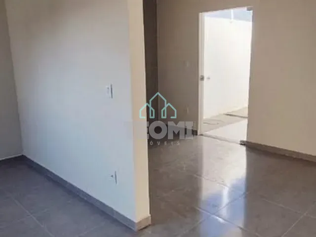 Casa 2 quartos e 2 banheiros, à venda, no bairro Jardim Antares em Taubaté
