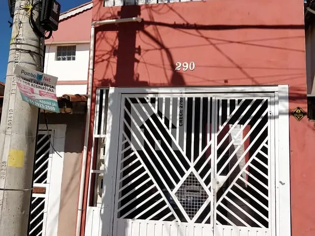 Casa 2 quartos e 1 banheiro, à venda, no bairro Parque Residencial Eloy Chaves em Jundiaí