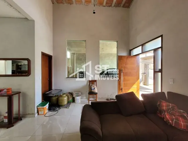 Casa com 310m² 3 quartos e 2 banheiros, à venda, no bairro Canto dos Pássaros em Andradas