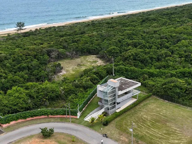 Casa 6 quartos e 4 banheiros, para alugar, no bairro Alphaville em Rio das Ostras