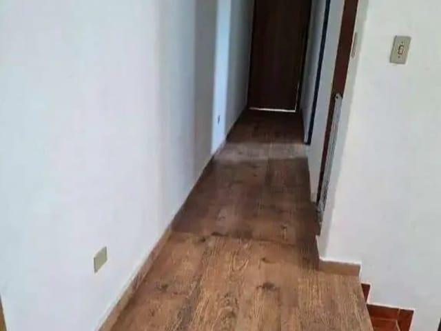Casa com 145m² 4 quartos e 2 banheiros, à venda, no bairro Vila Luzita em Santo André