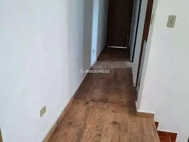 Casa com 145m² 4 quartos e 2 banheiros, à venda, no bairro Vila Luzita em Santo André