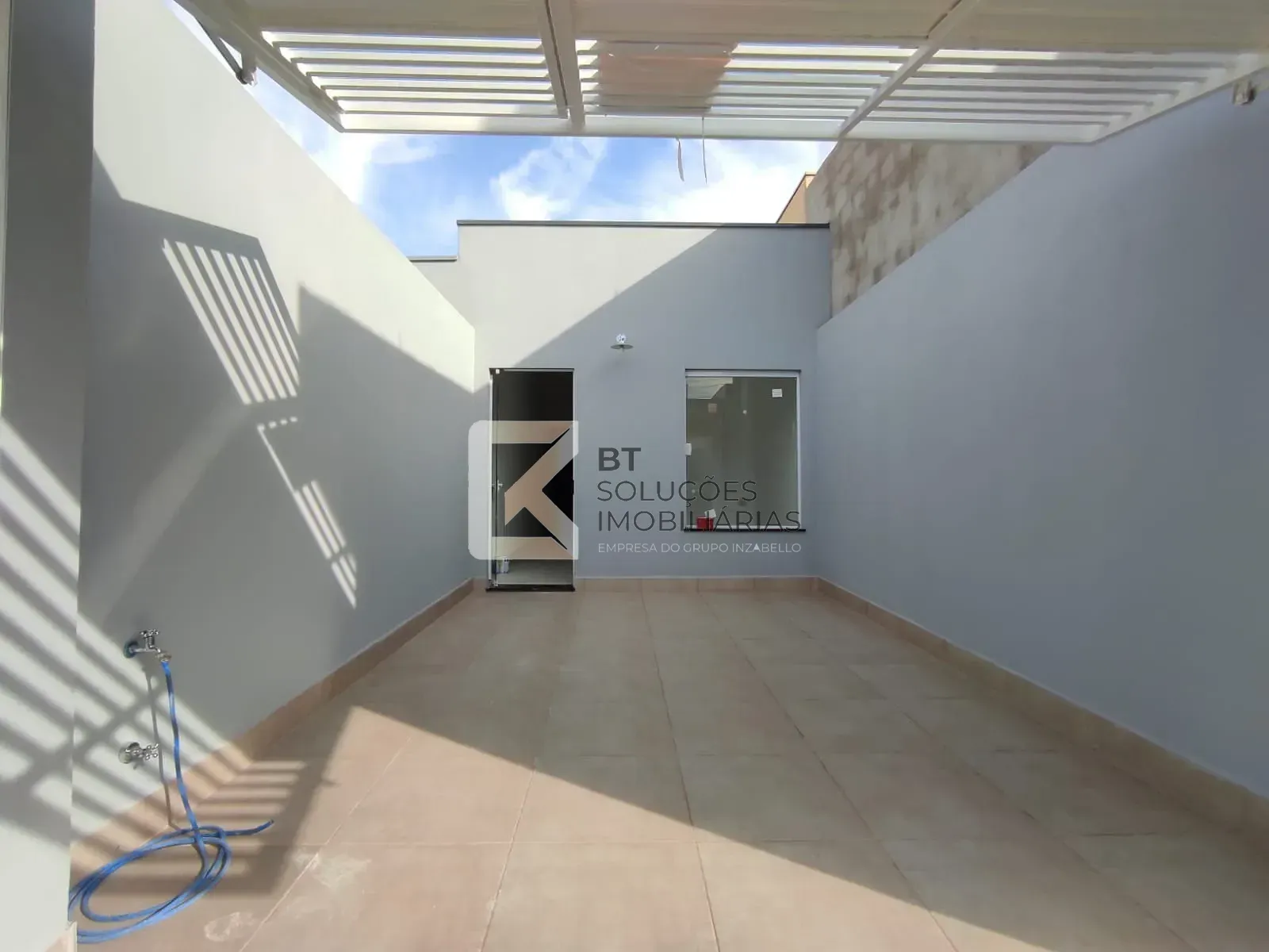 Casa, 2 quartos, 70 m² - Foto 1