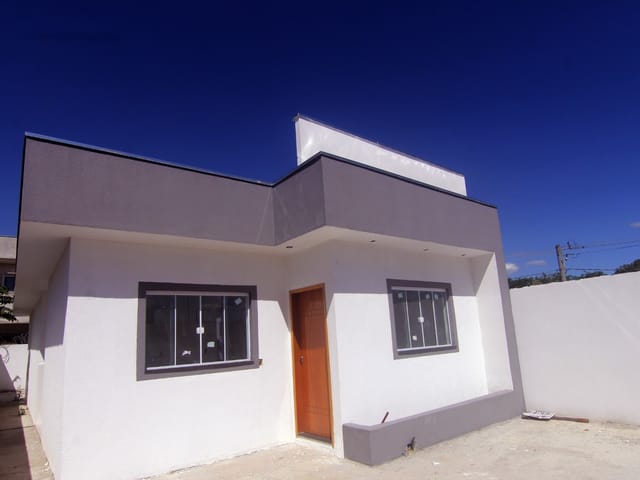 Casa com 176m² 3 quartos e 2 banheiros, à venda, no bairro Loteamento Residencial e Comercial Flamboyant em Pindamonhangaba