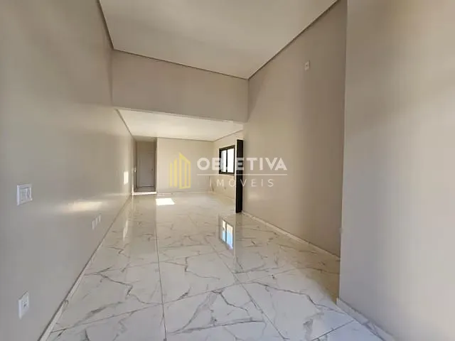 Casa com 165m² 2 quartos e 2 banheiros, à venda, no bairro Firenze em Campo Bom