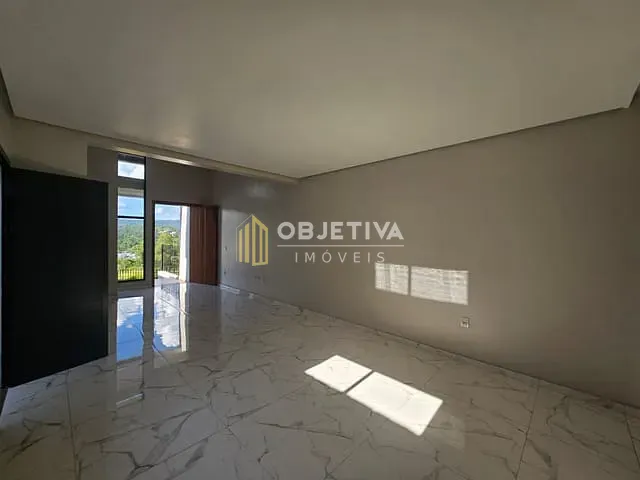 Casa com 165m² 2 quartos e 2 banheiros, à venda, no bairro Firenze em Campo Bom