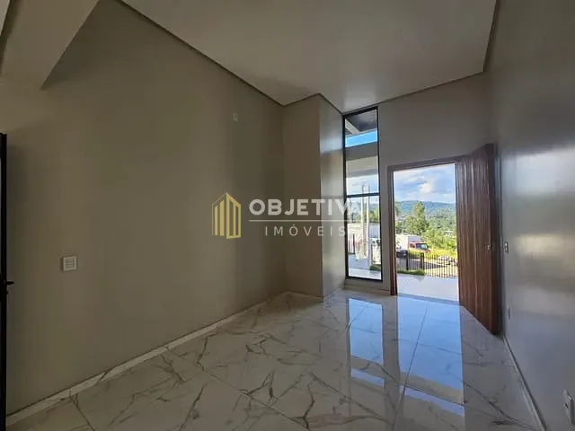Casa com 165m² 2 quartos e 2 banheiros, à venda, no bairro Firenze em Campo Bom