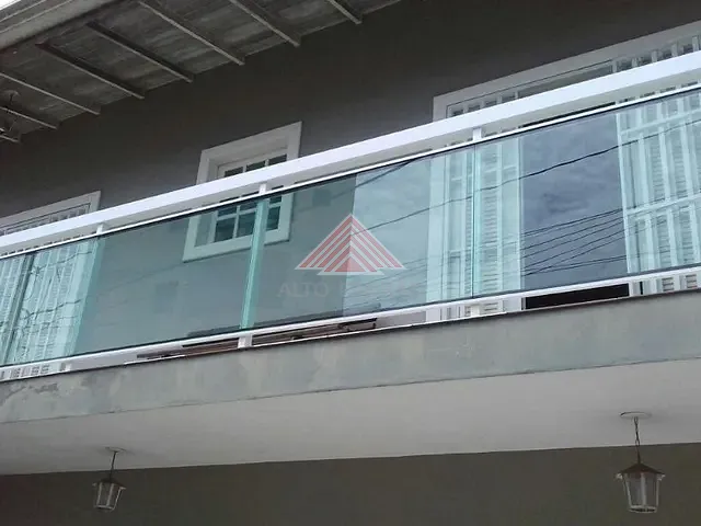 Casa com 158m² 3 quartos e 3 banheiros, à venda, no bairro Jardim Mauá em Mauá