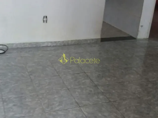 Casa com 260m² 2 quartos e 1 banheiro, à venda, no bairro Itaim em Taubaté
