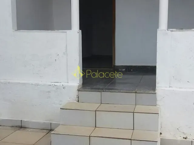 Casa com 260m² 2 quartos e 1 banheiro, à venda, no bairro Itaim em Taubaté