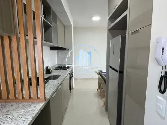 Casa com 35m² 1 quarto e 1 banheiro, para alugar, no bairro Centro em Pouso Alegre