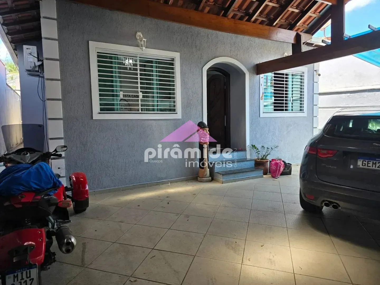 Casa, 3 quartos, 135 m² - Foto 1