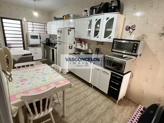 Casa com 200m² 3 quartos e 3 banheiros, à venda, no bairro Centro em São José dos Campos