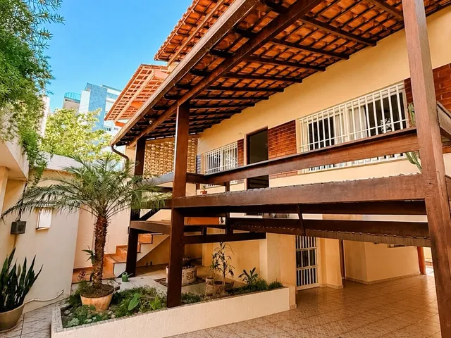 Casa 3 quartos e 3 banheiros, à venda, no bairro Praia do Pecado em Macaé