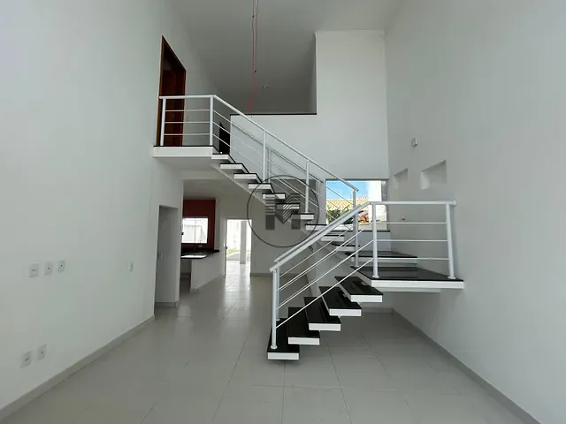 Casa 3 quartos e 4 banheiros, à venda, no bairro Piracangaguá em Taubaté