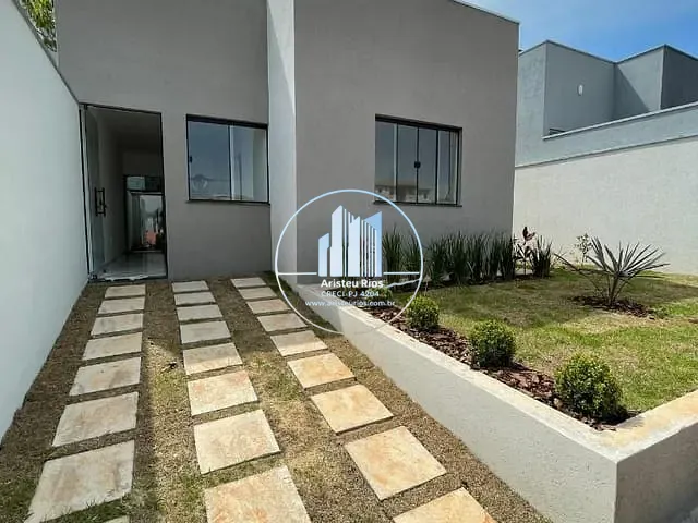 Casa com 125m² 3 quartos e 2 banheiros, à venda, no bairro Cidade Jardim em Pouso Alegre