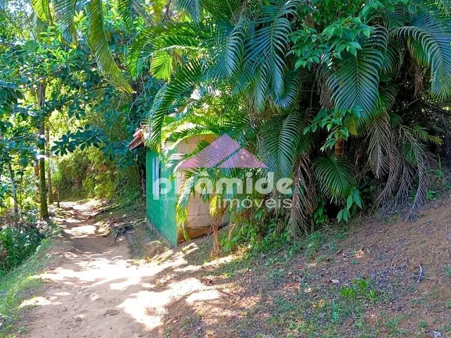 Casa com 700m² 2 quartos e 1 banheiro, à venda, no bairro Lagoinha em Ubatuba