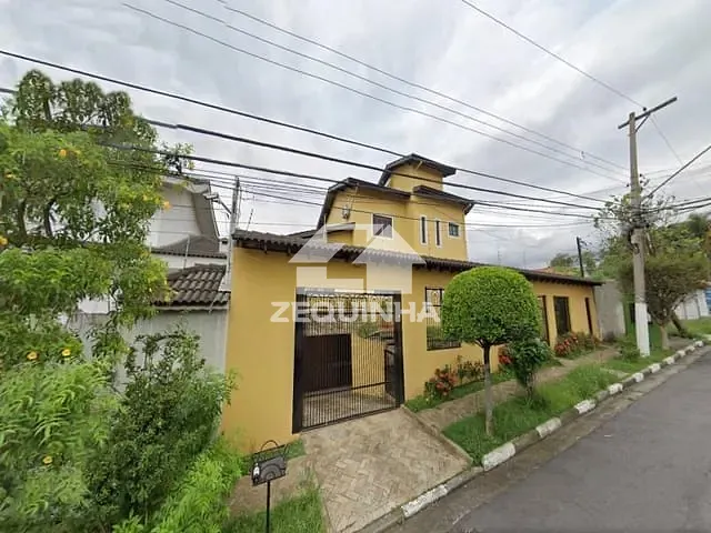 Casa com 430m² 4 quartos e 5 banheiros, à venda, no bairro City Bussocaba em Osasco