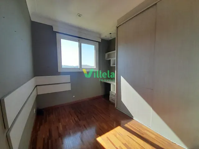 Casa 4 quartos e 2 banheiros, à venda ou para alugar, no bairro Chácaras Copaco em Arujá