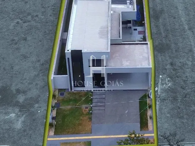 Casa com 360m² 3 quartos e 4 banheiros, à venda, no bairro Terras Alpha Residencial 1 em Senador Canedo