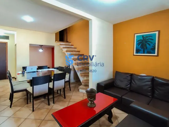 Casa com 450m² 4 quartos e 3 banheiros, à venda, no bairro Ideal em Londrina