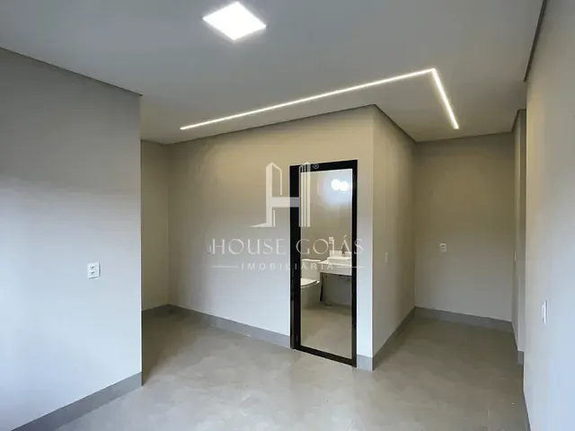 Casa com 360m² 4 quartos e 4 banheiros, à venda, no bairro Terras Alpha Residencial 1 em Senador Canedo