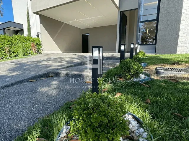 Casa com 360m² 4 quartos e 4 banheiros, à venda, no bairro Terras Alpha Residencial 1 em Senador Canedo