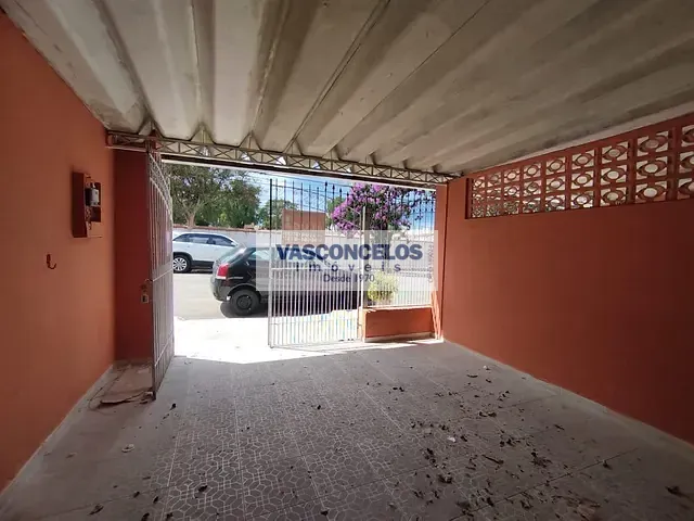 Casa 2 quartos e 1 banheiro, para alugar, no bairro Centro em São José dos Campos