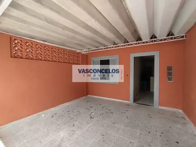 Casa 2 quartos e 1 banheiro, para alugar, no bairro Centro em São José dos Campos