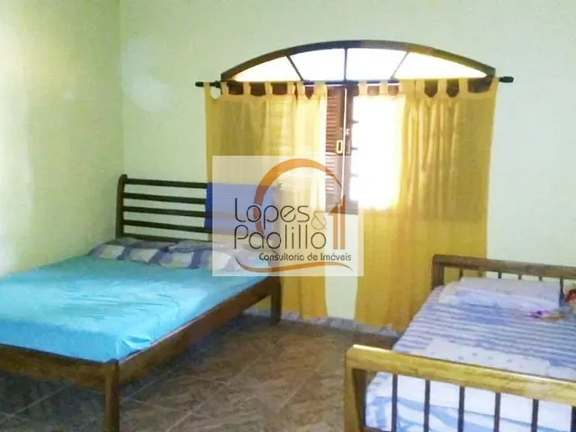 Casa com 1300m² 3 quartos e 3 banheiros, à venda, no bairro Residencial Country Felix em Bom Jesus dos Perdões