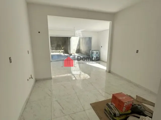 Casa com 90m² 2 quartos e 2 banheiros, à venda, no bairro Conjunto Residencial Araretama em Pindamonhangaba