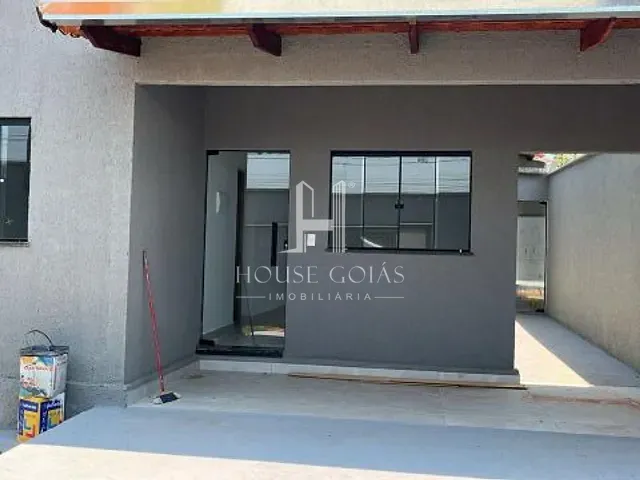 Casa com 250m² 3 quartos e 2 banheiros, à venda, no bairro Residencial Buena Vista III em Goiânia