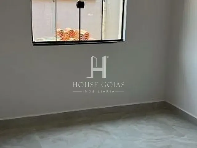 Casa com 250m² 3 quartos e 2 banheiros, à venda, no bairro Residencial Buena Vista III em Goiânia