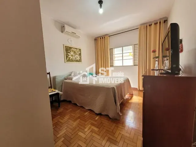 Casa com 590m², à venda, no bairro Vila Camargo em Andradas