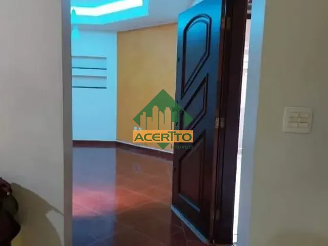 Casa com 250m² 3 quartos e 3 banheiros, à venda, no bairro Icaray em Araçatuba
