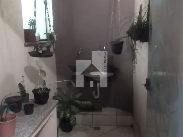 Casa com 250m² 3 quartos e 2 banheiros, à venda, no bairro Jardim Esplanada em Jundiaí