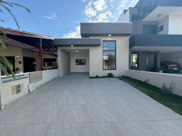 Casa com 176m² 3 quartos e 2 banheiros, à venda, no bairro Residencial Maricá em Pindamonhangaba