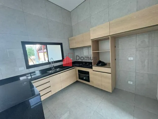 Casa com 176m² 3 quartos e 2 banheiros, à venda, no bairro Residencial Maricá em Pindamonhangaba