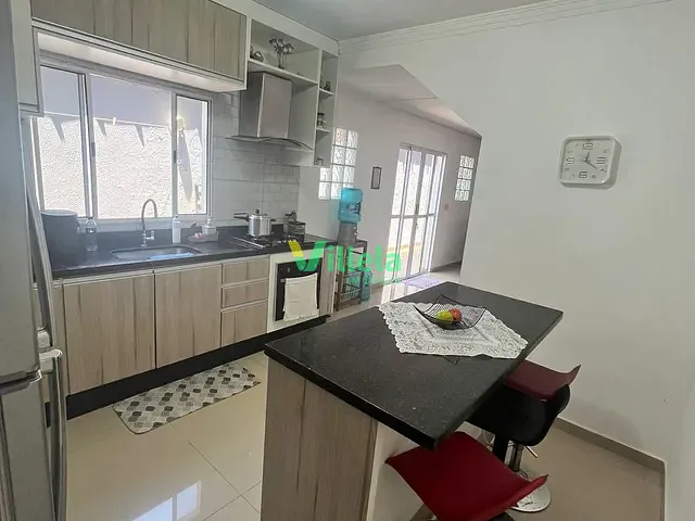 Casa 2 quartos e 3 banheiros, à venda, no bairro Parque Residencial Scaffid II em Itaquaquecetuba