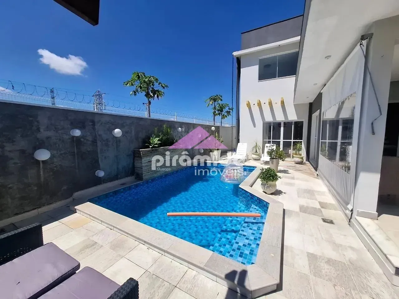 Casa, 3 quartos, 220 m² - Foto 17
