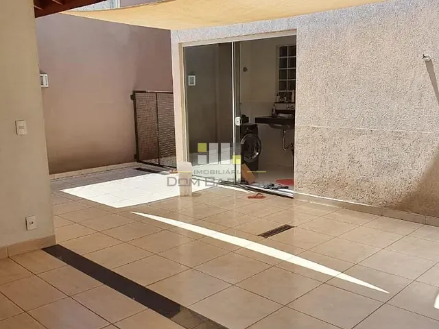 Casa com 280m² 3 quartos e 5 banheiros, à venda, no bairro Jardim Residencial Ravagnani em Sumaré